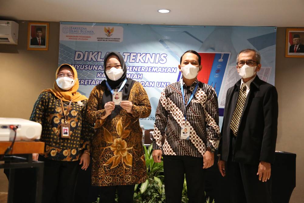 FIB UNS dipercaya sebagai penyelenggara Diklat Teknis bagi Pejabat Fungsional Penerjemah seluruh Indonesia